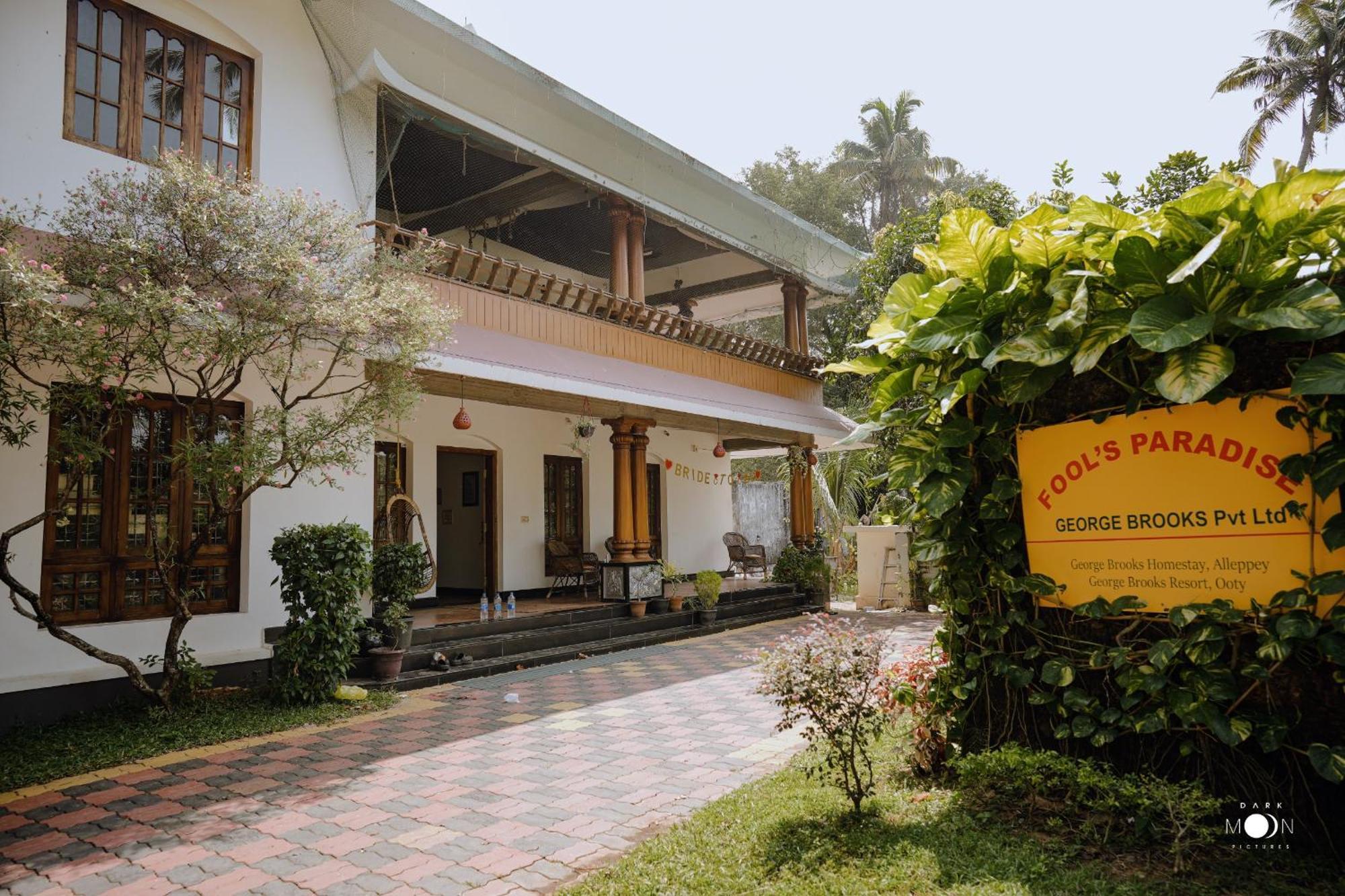 Bed and Breakfast Fool'S Paradise Alappuzha Экстерьер фото